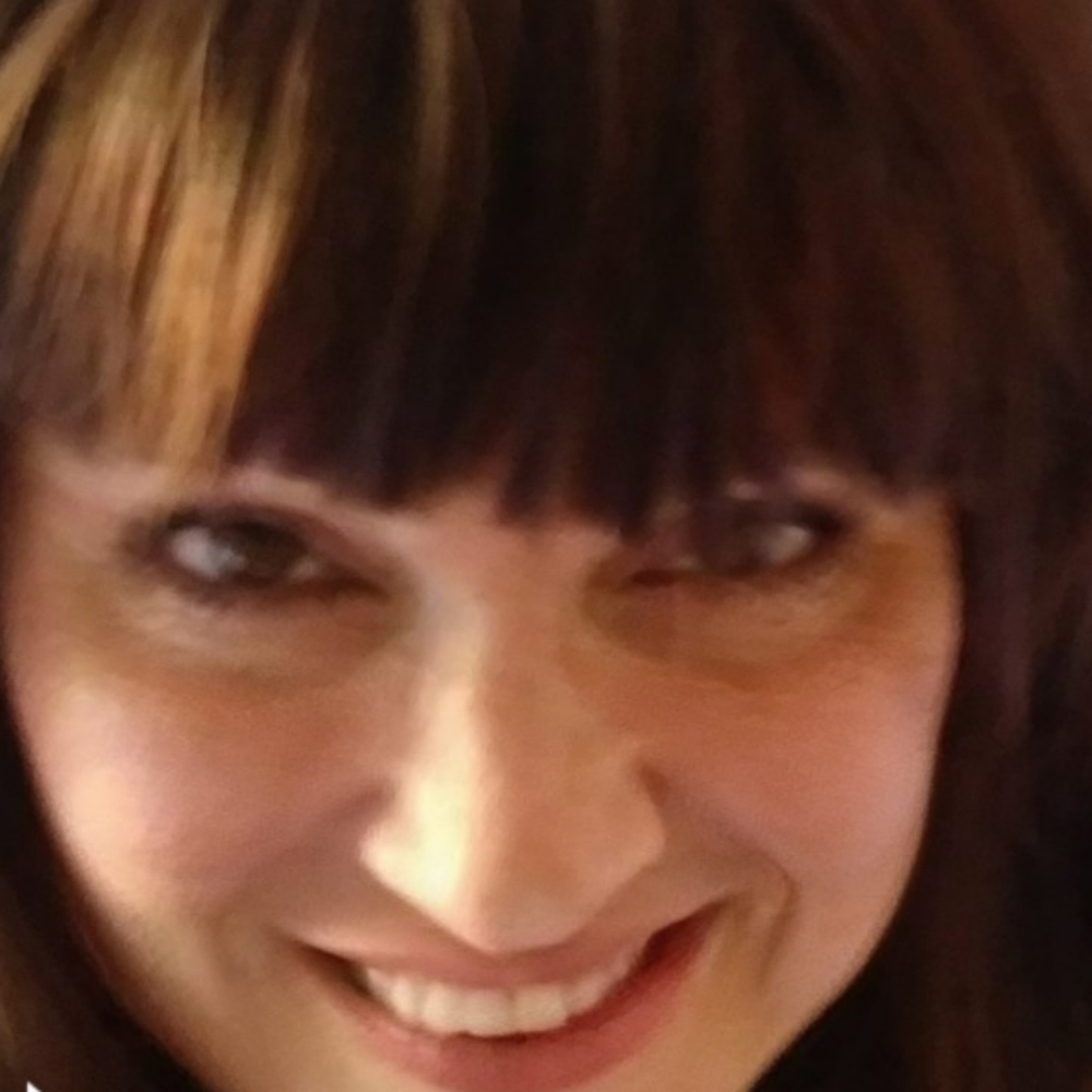 Meet your Posher, Dana